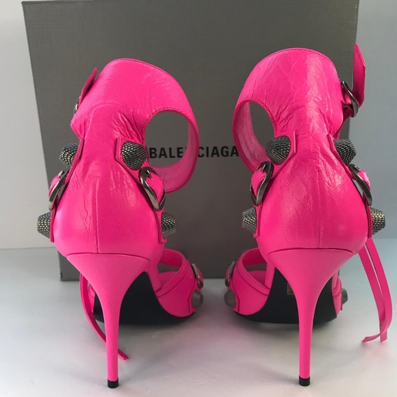 New - 💯 Authentic   BALENCIAGACagole embellished crinkled-leather sandals - Picture 12 of 14